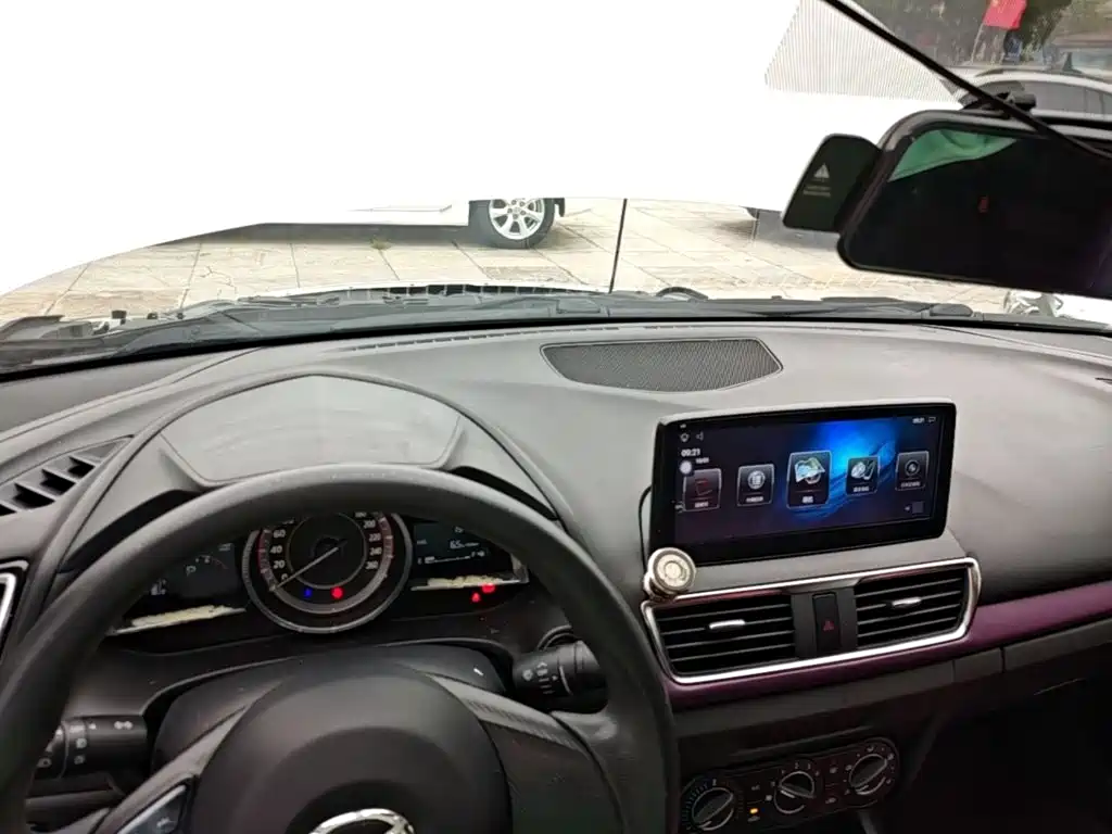 Mazda 3 Axela — миниатюра 10