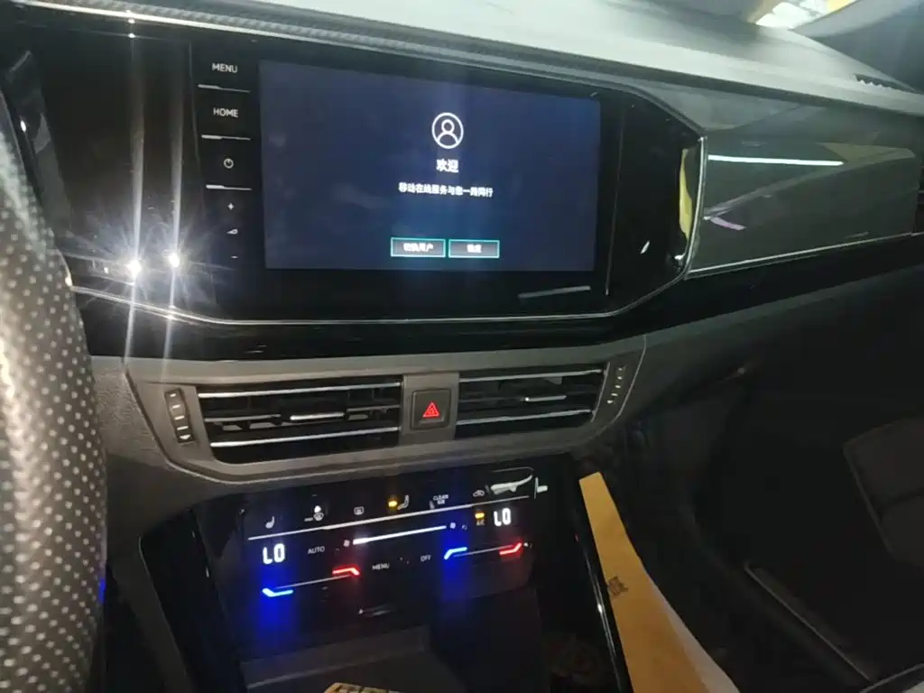 Volkswagen X — миниатюра 13
