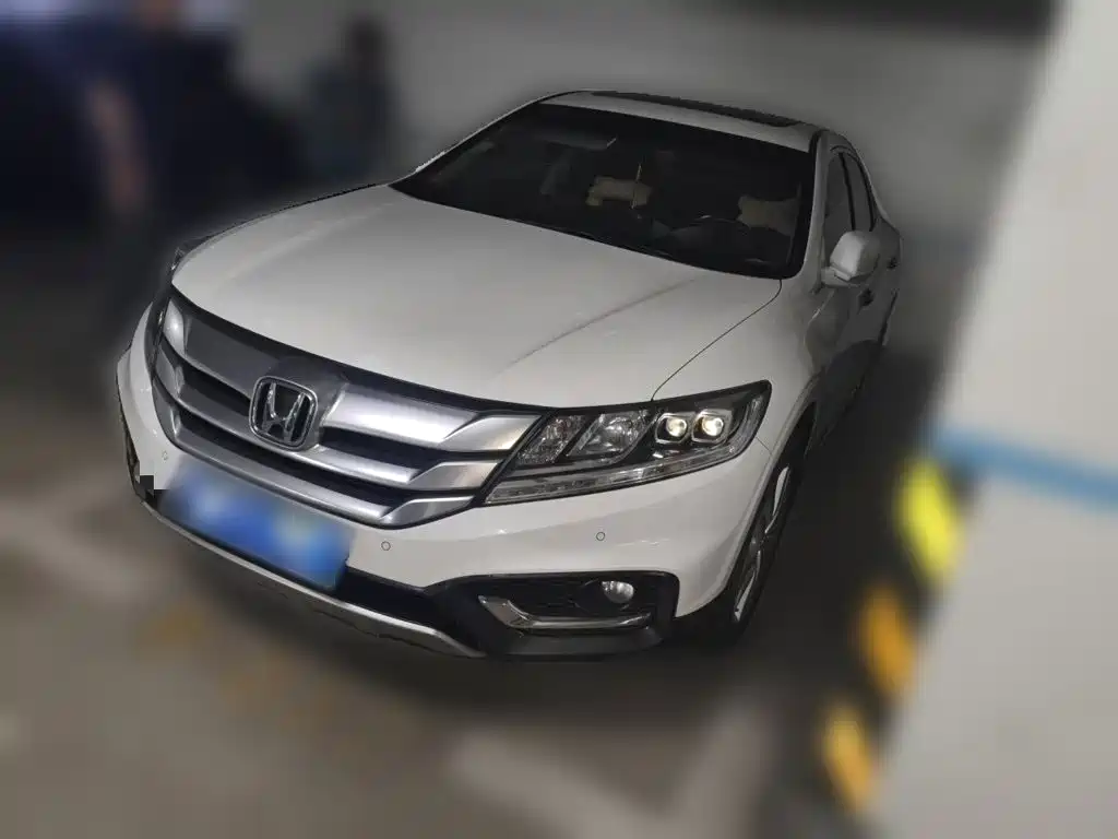 Honda Crosstour — миниатюра 2