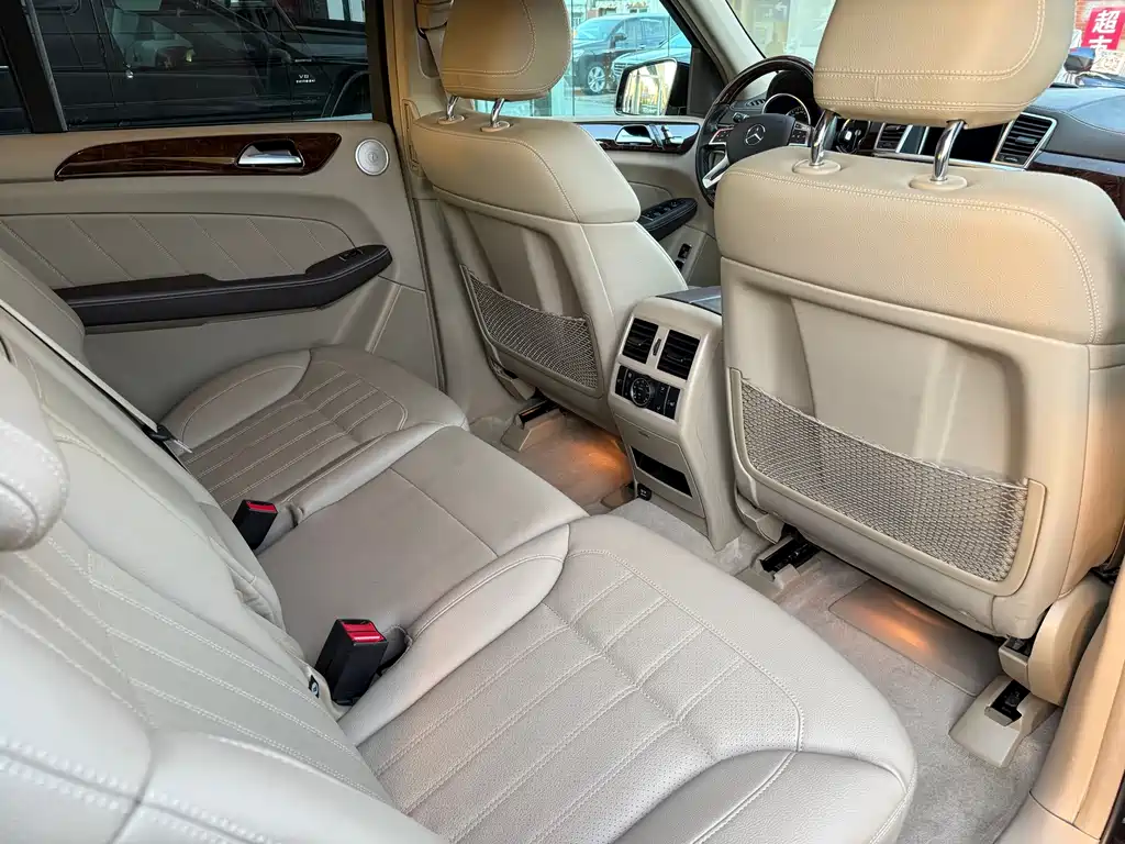 Mercedes-Benz GL-Class — миниатюра 14