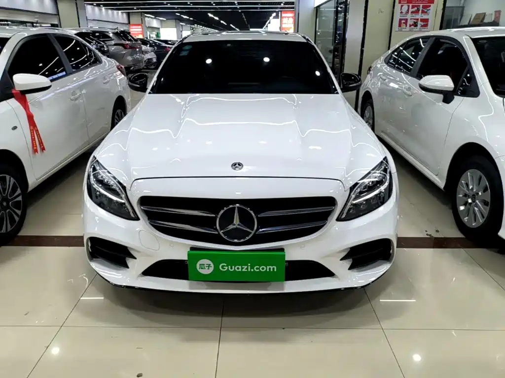 Mercedes-Benz C-Class — миниатюра 3