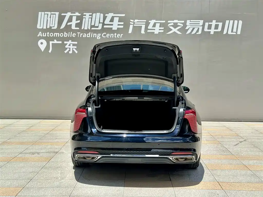 Hongqi H5 — фотографии объявления, Фото 17