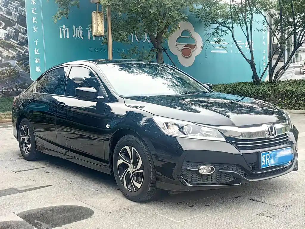 Honda Accord — миниатюра 3