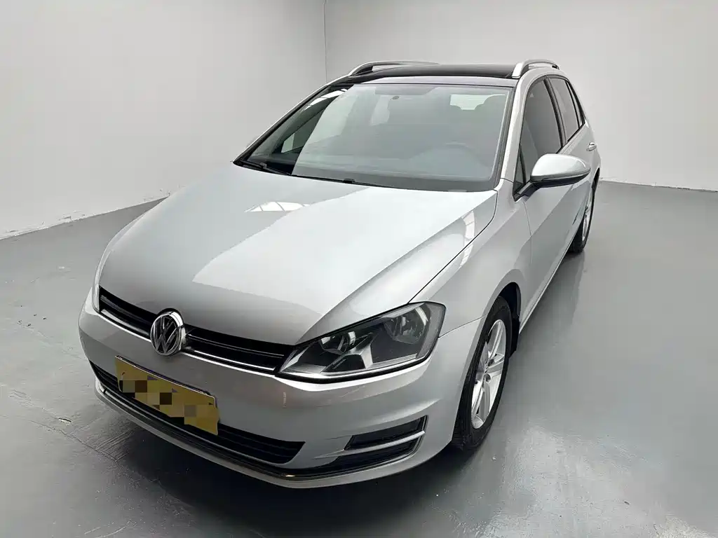 Купить Volkswagen Golf