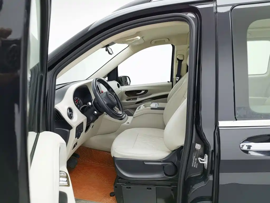 Mercedes-Benz Vito — миниатюра 10