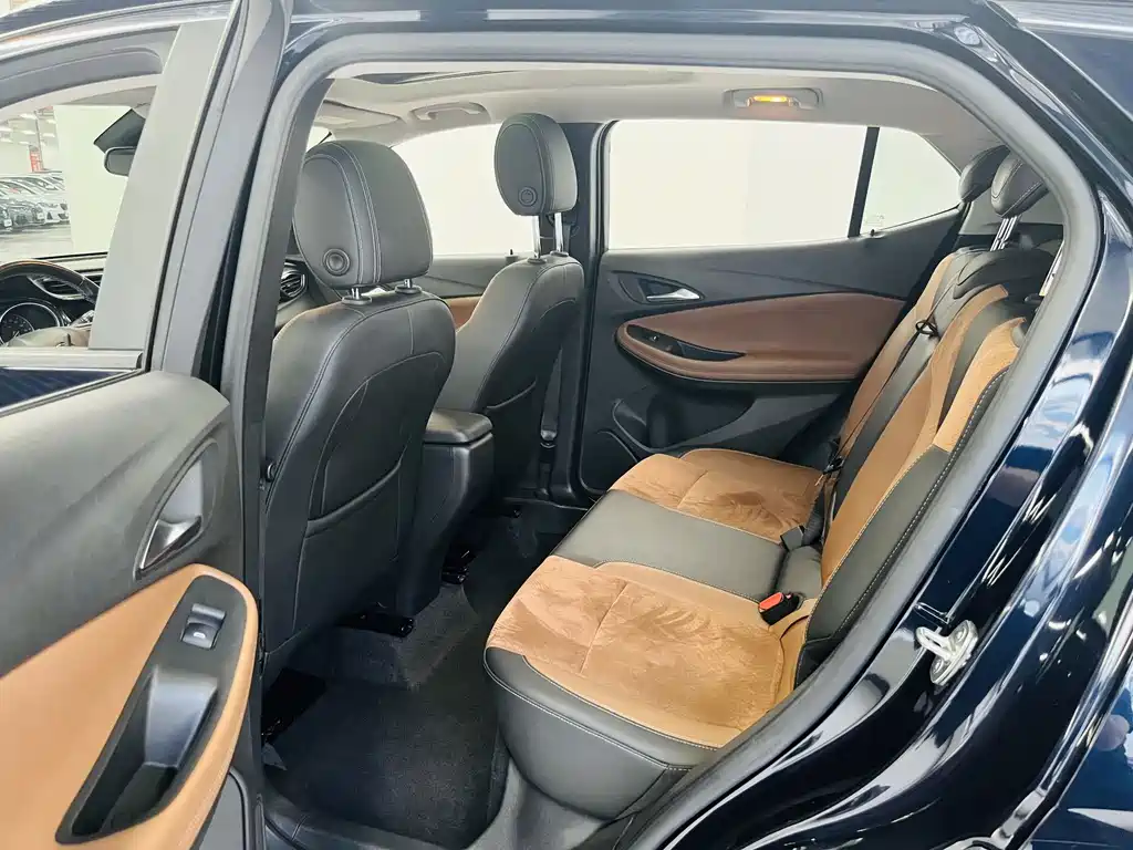 Buick Encore GX — миниатюра 9