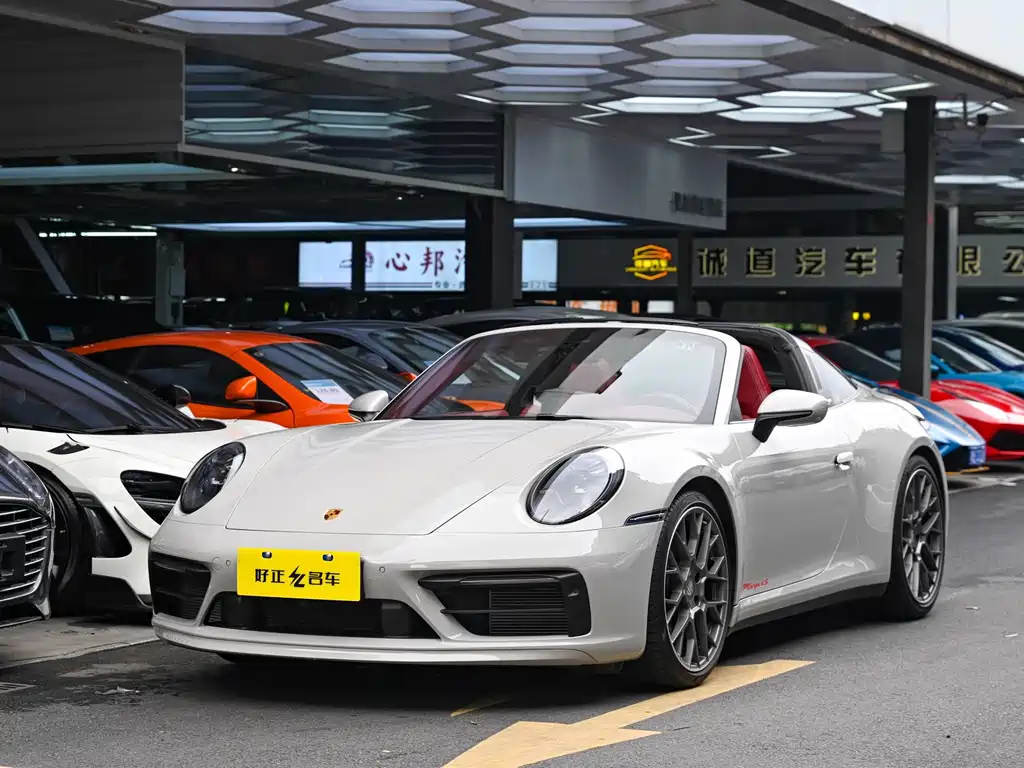 Porsche 911 2022