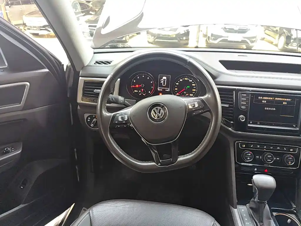 Volkswagen Teramont — миниатюра 11
