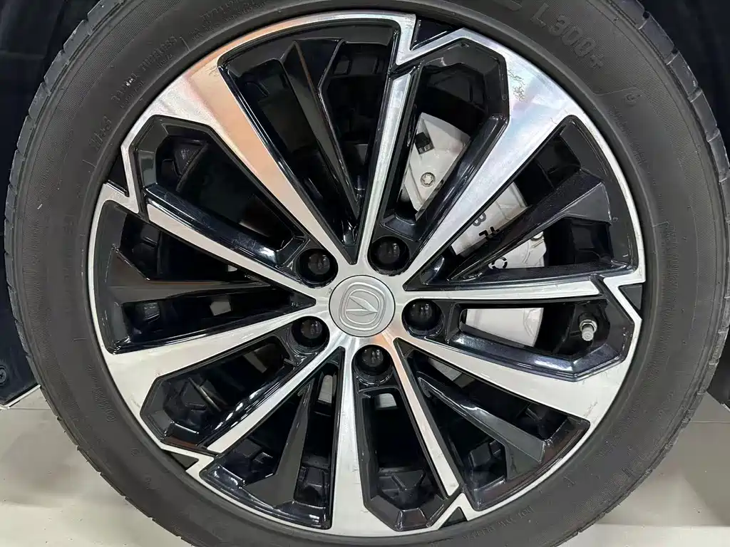 Changan Eado — миниатюра 14