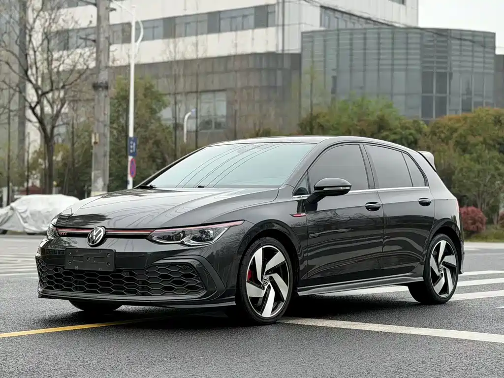 Volkswagen Golf GTI 2022