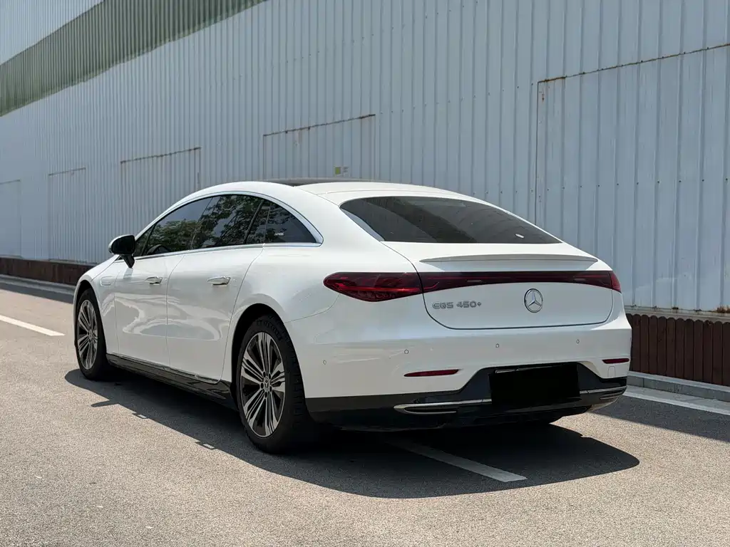 Mercedes-Benz EQS 2022 450+