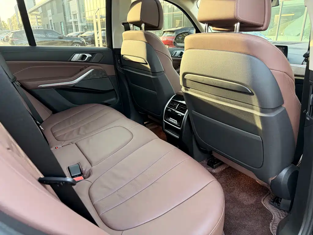 BMW X5 (Import) — миниатюра 26