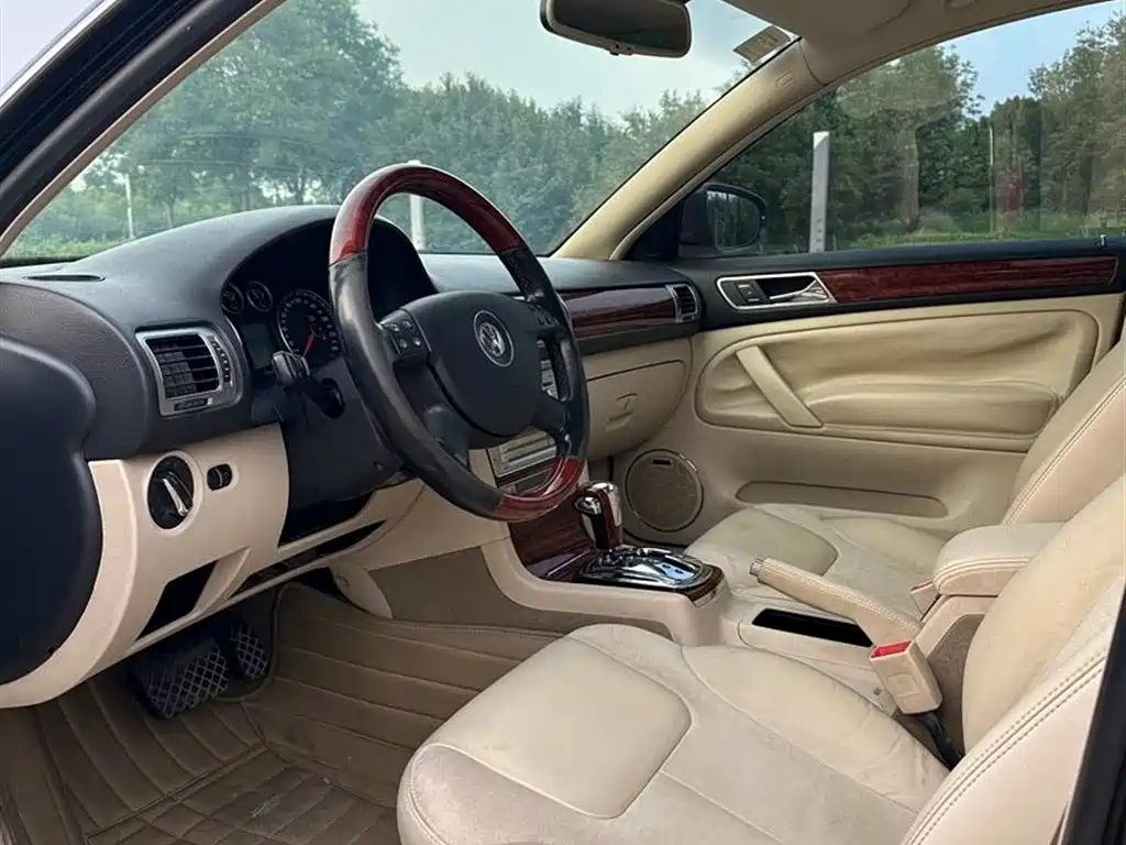 Volkswagen Passat 2011 1.8T AT Premium