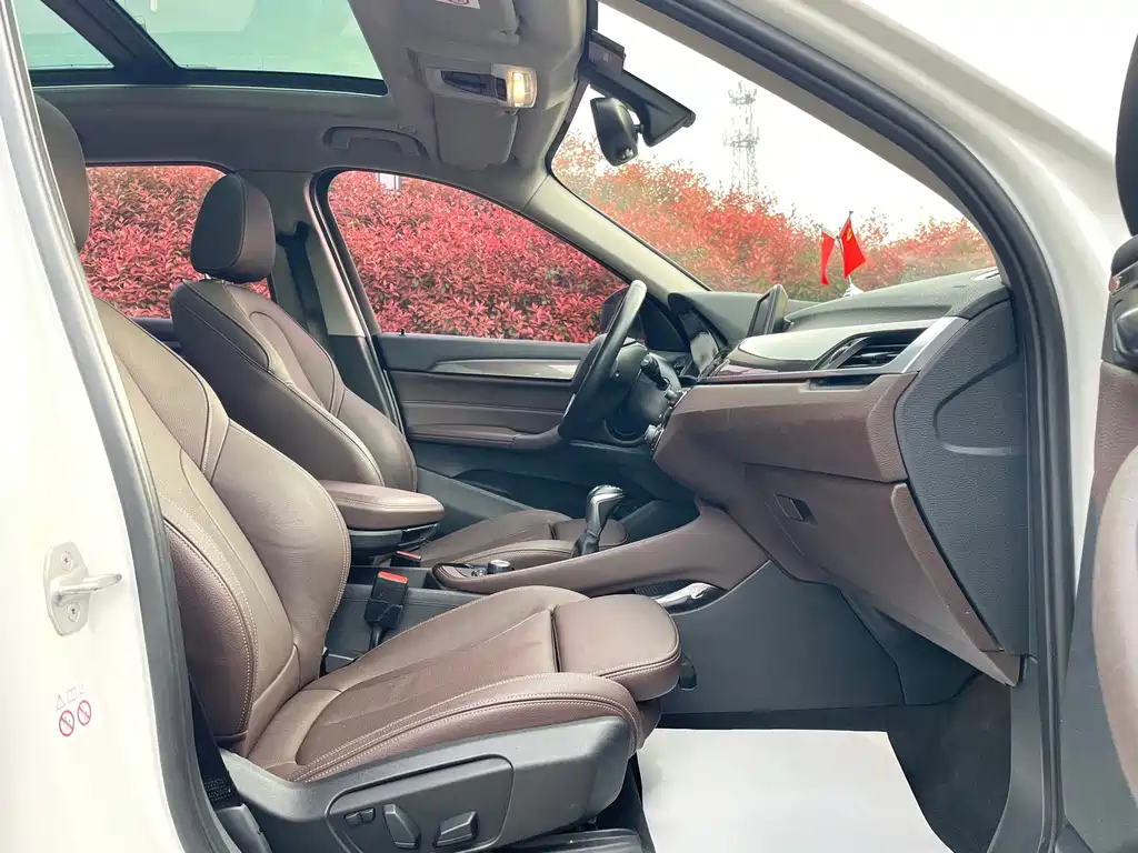 BMW X1 — миниатюра 11