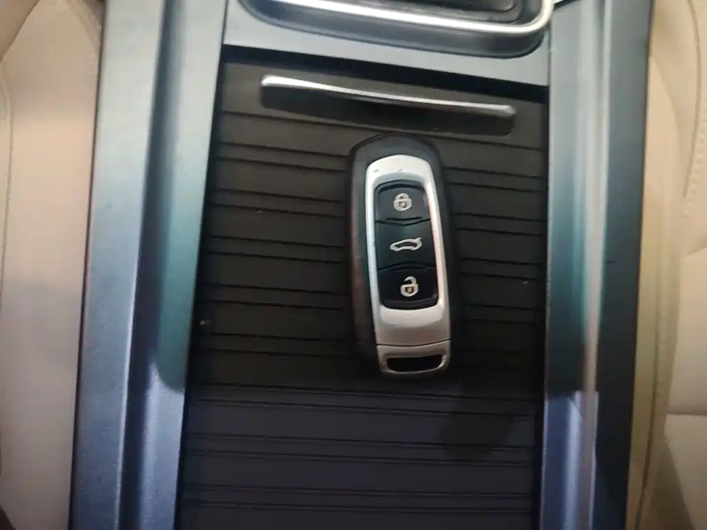Geely Emgrand — миниатюра 9