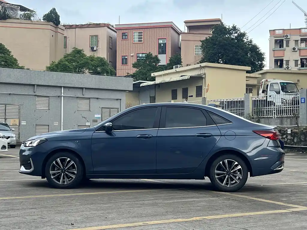Ford Escort — миниатюра 15