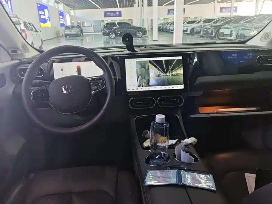 Leapmotor Leapmotor C11 — миниатюра 12