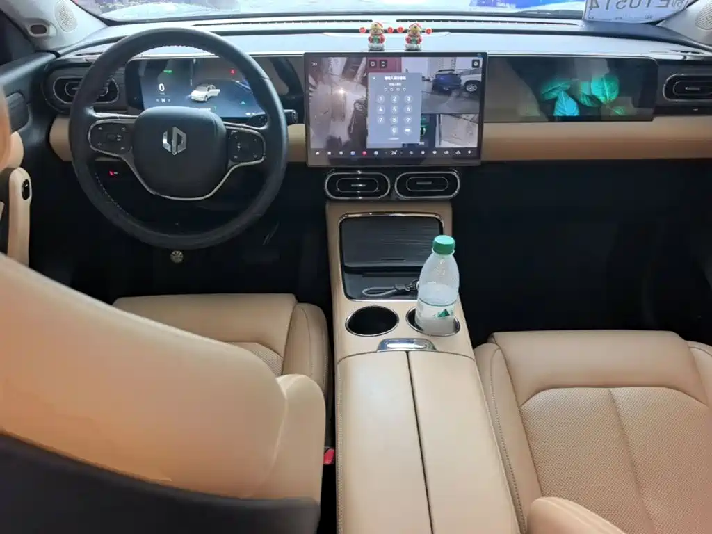 Leapmotor Leapmotor C11 — миниатюра 10