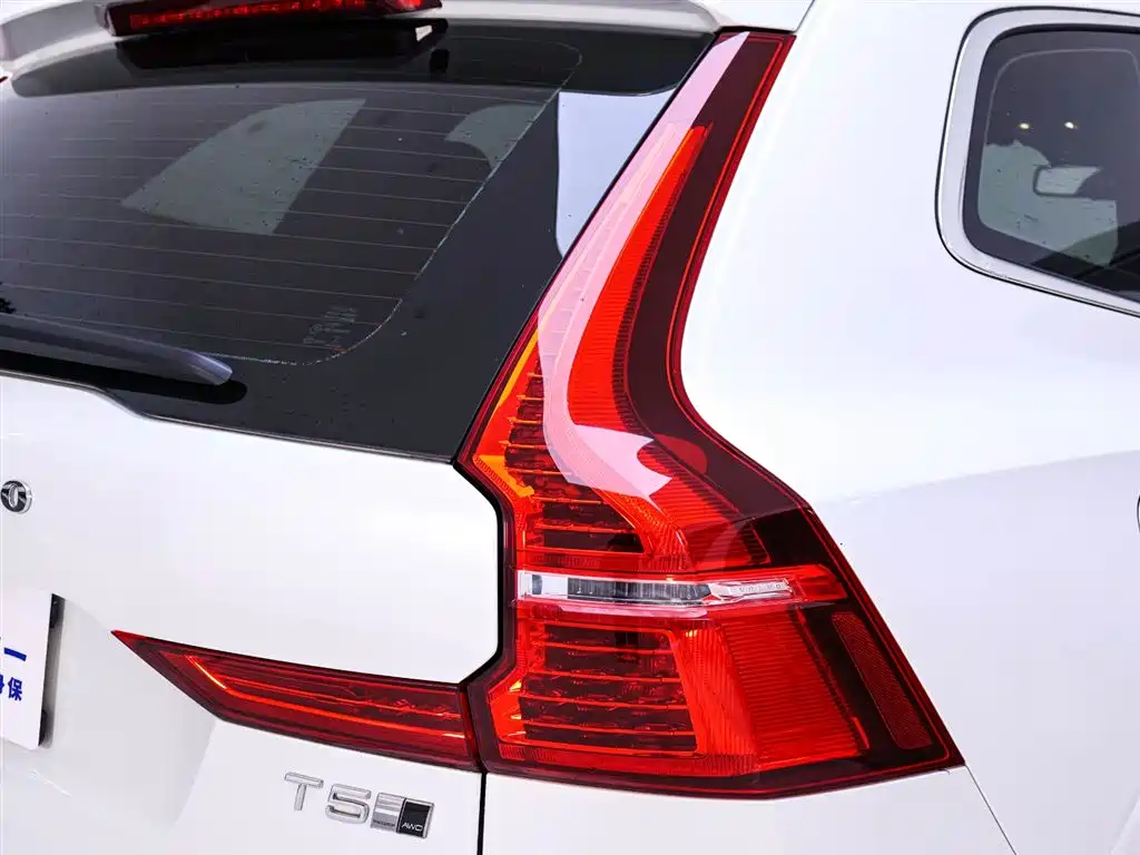 Volvo XC60 2020 T5 Luxury