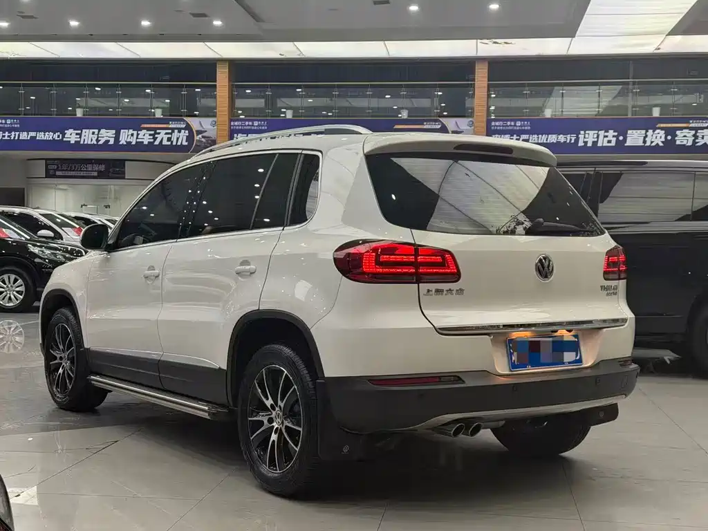 Volkswagen Tiguan — миниатюра 4