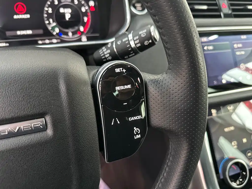 Land Rover Range Rover Sport 2020 3.0 L6 SE
