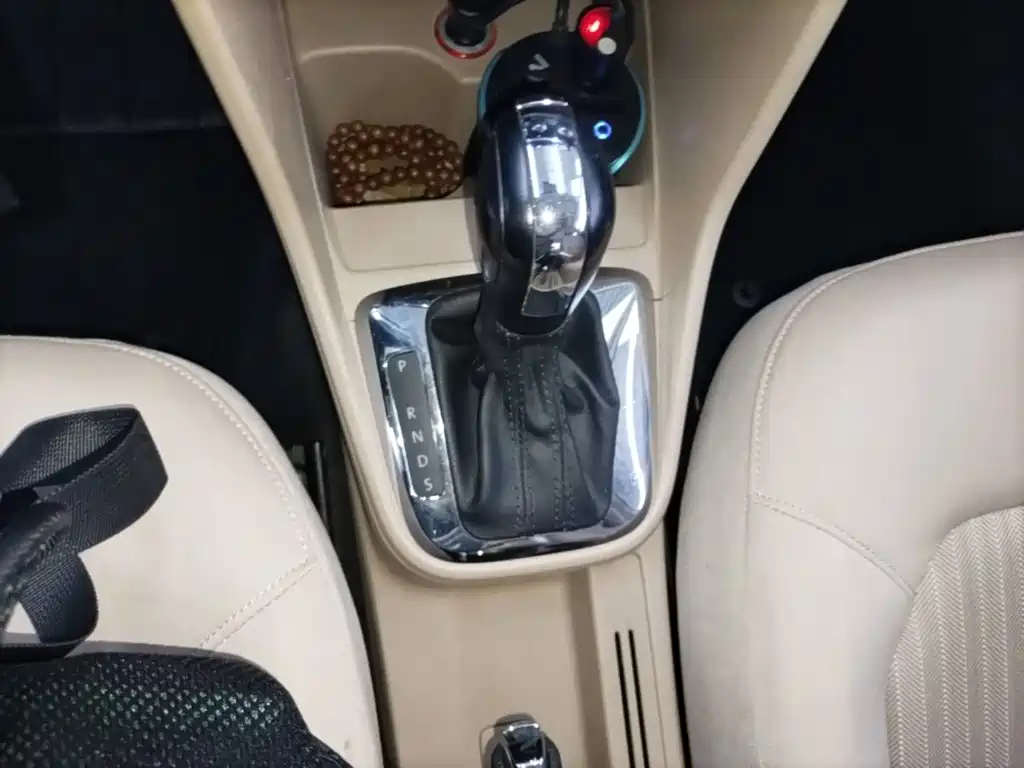 Volkswagen Jetta — миниатюра 14