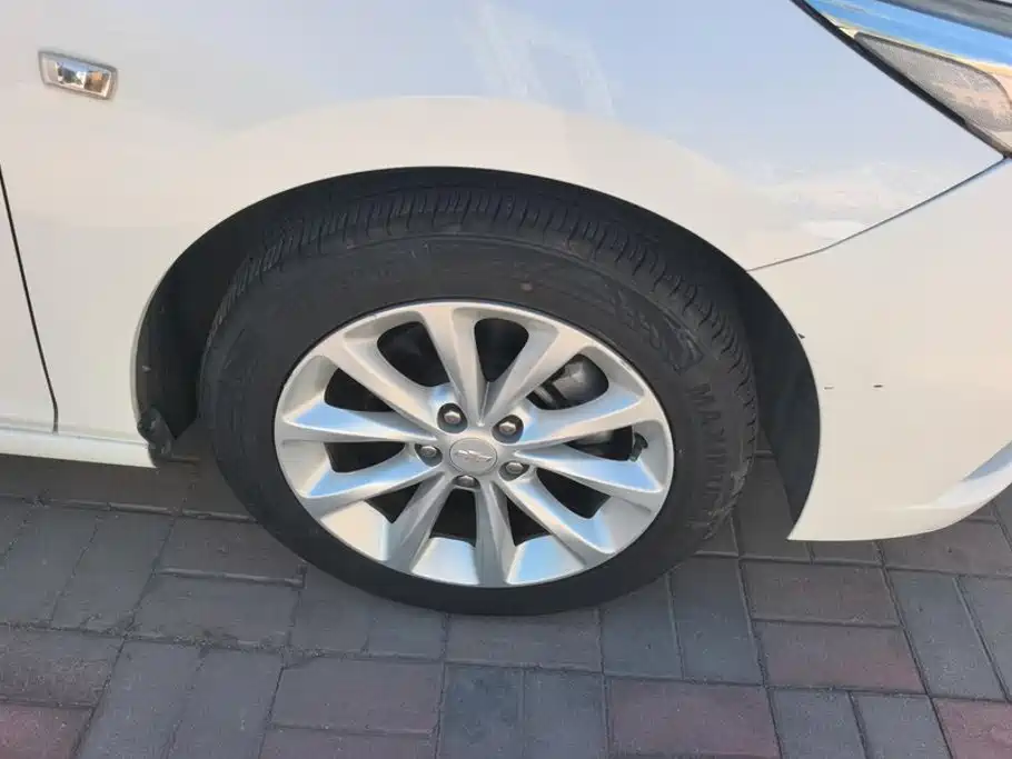 Chevrolet Cruze — миниатюра 6