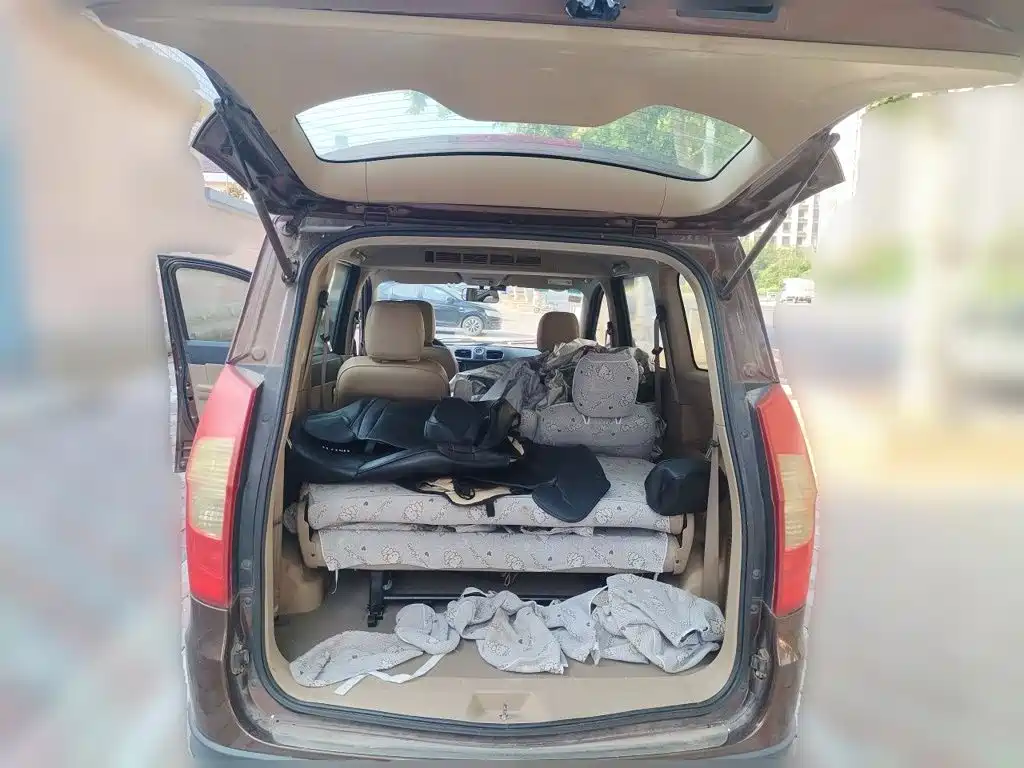 Wuling Hongguang — миниатюра 20