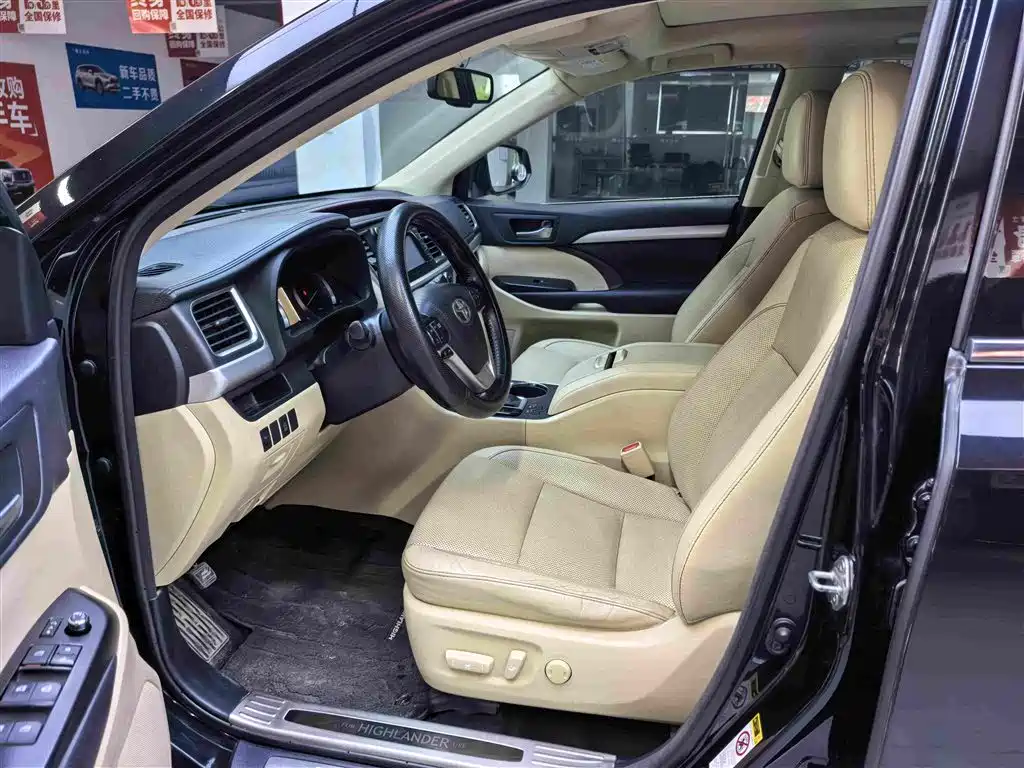Toyota Highlander — миниатюра 4