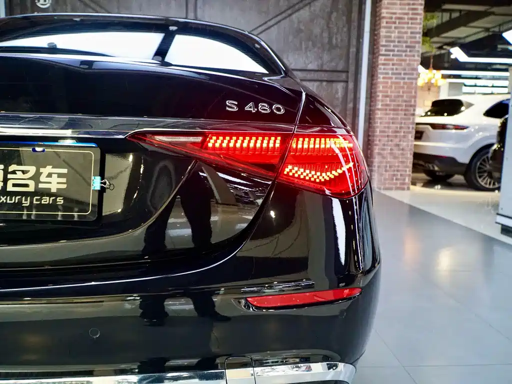 Mercedes-Benz S-Class — миниатюра 25
