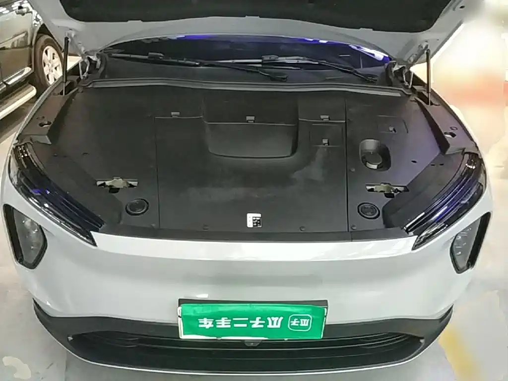 NIO ES6 — миниатюра 20