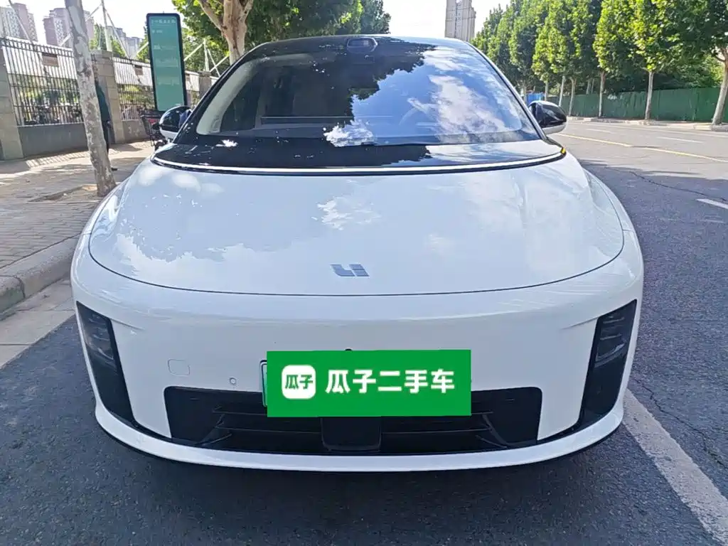 Li Auto Li i8 — миниатюра 3