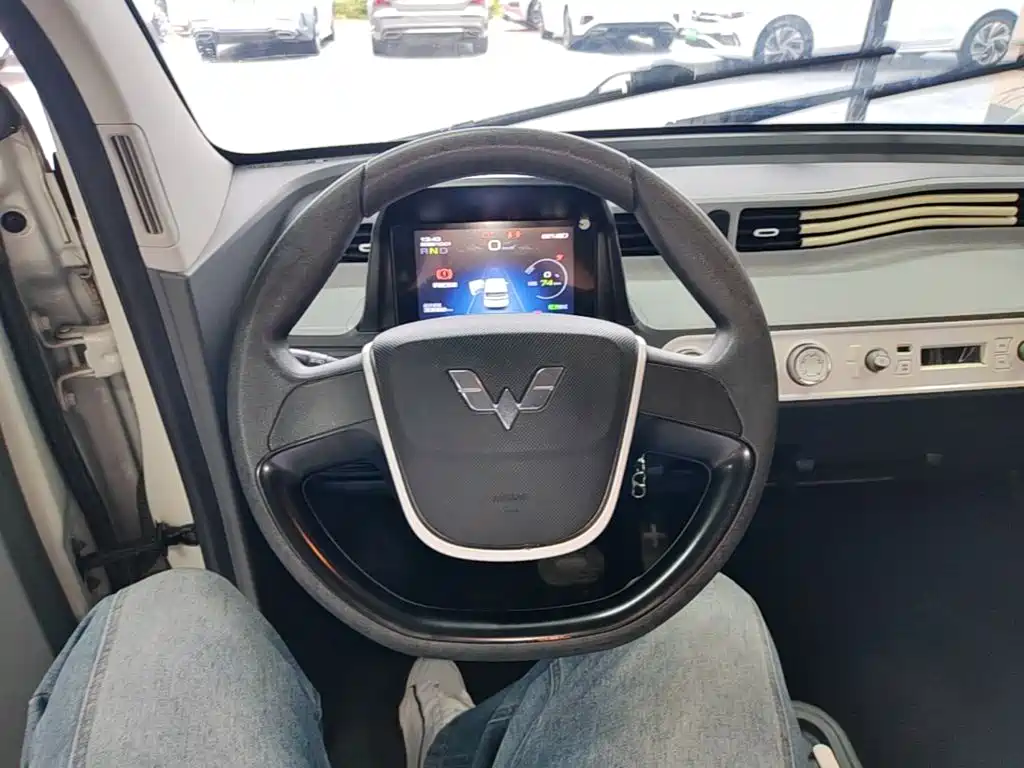 Wuling MINIEV — миниатюра 11