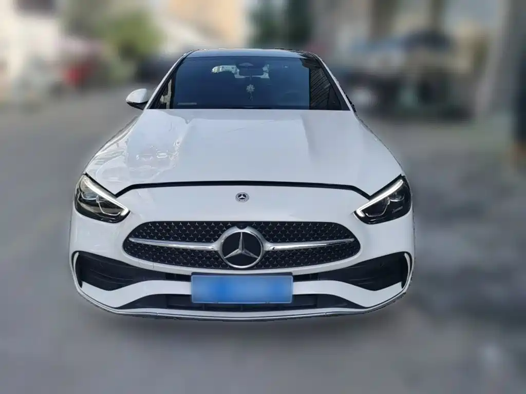 Mercedes-Benz C-Class — миниатюра 5