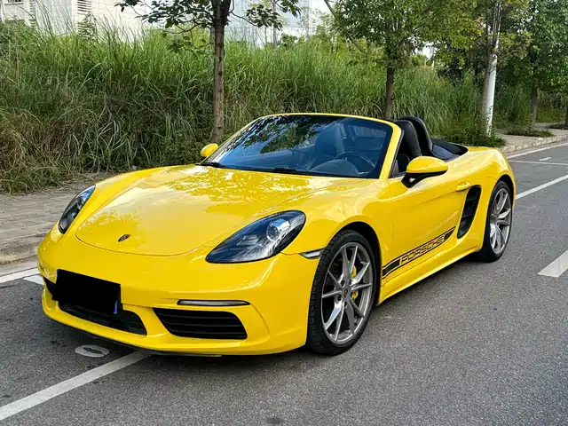 PORSCHE 718