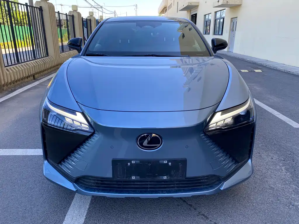 Lexus RZ — миниатюра 2