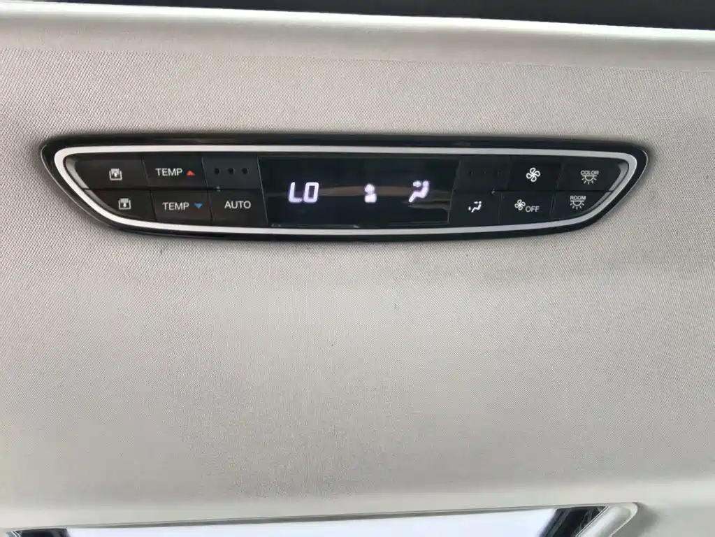 GAC Motor Trumpchi M8 — миниатюра 15
