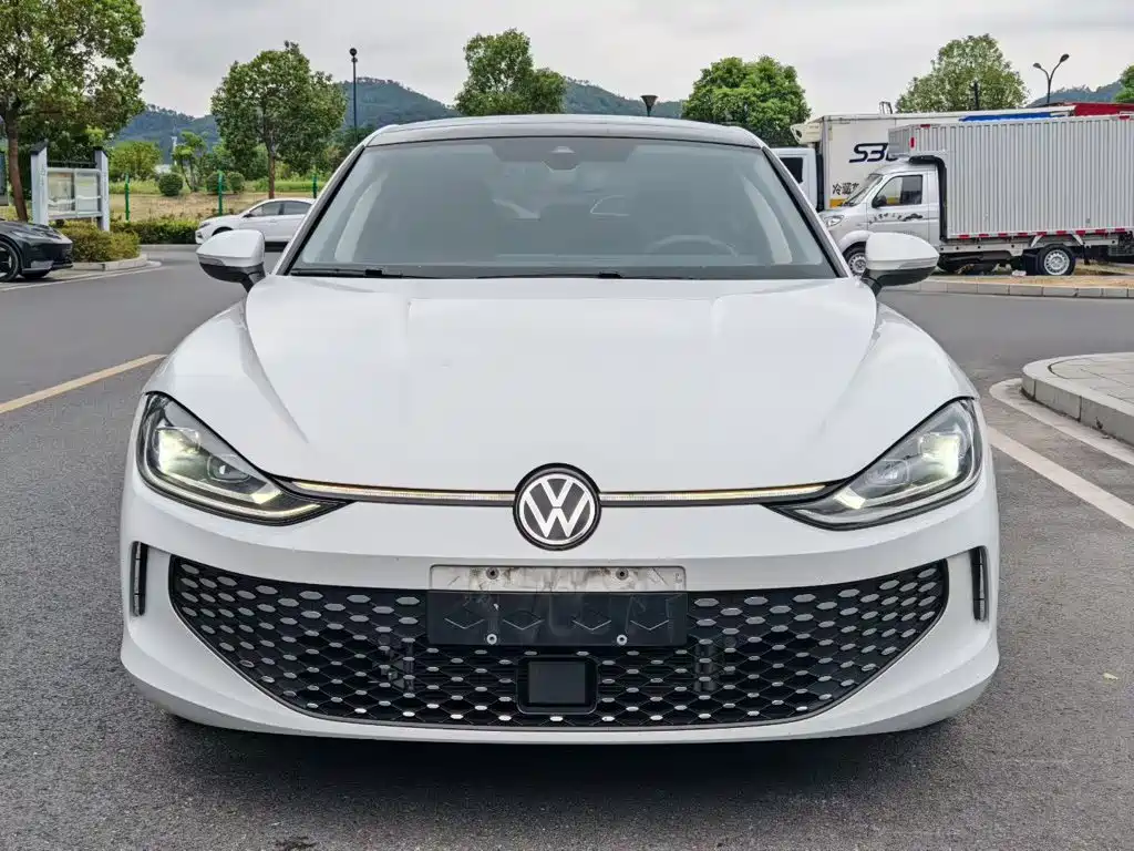 Volkswagen Lamando — миниатюра 4