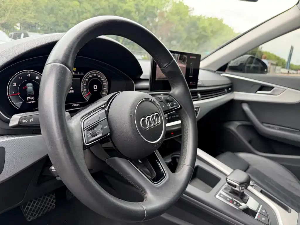 Audi A4 (Import) — миниатюра 5