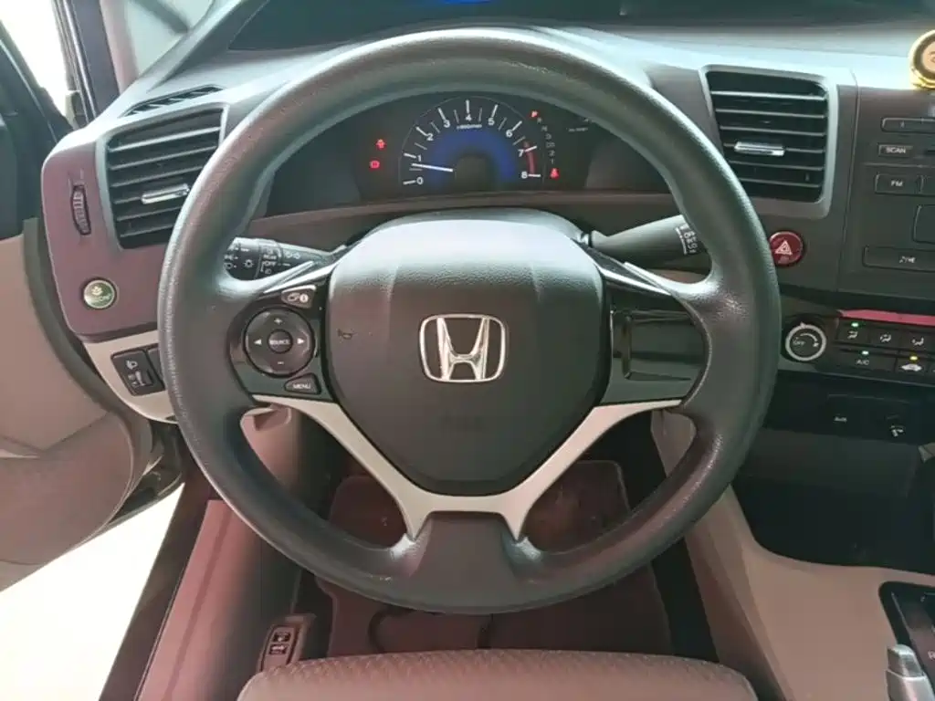 Honda Civic — миниатюра 11