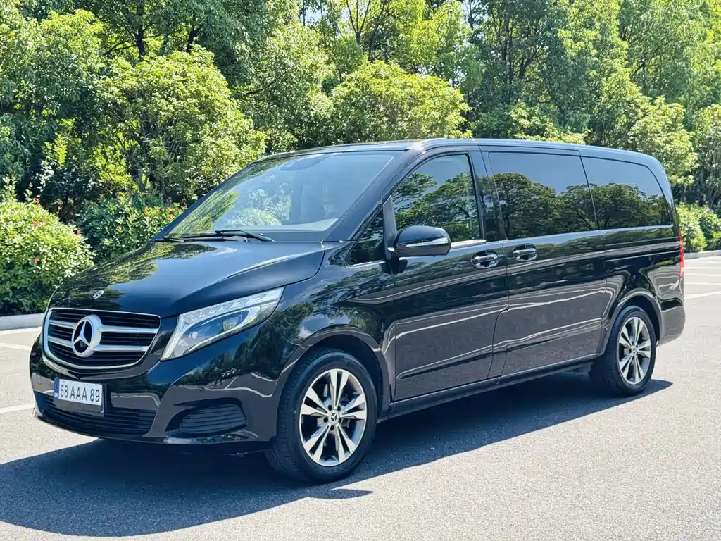 Mercedes-Benz V-Class