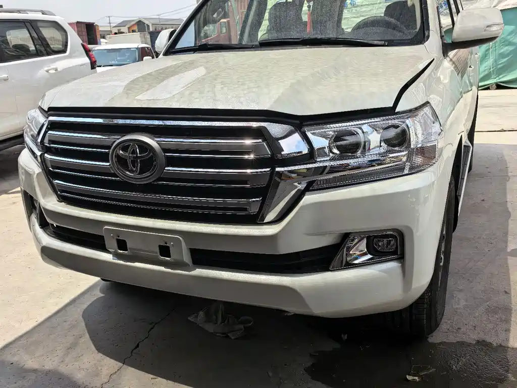 Toyota Land Cruiser 2016