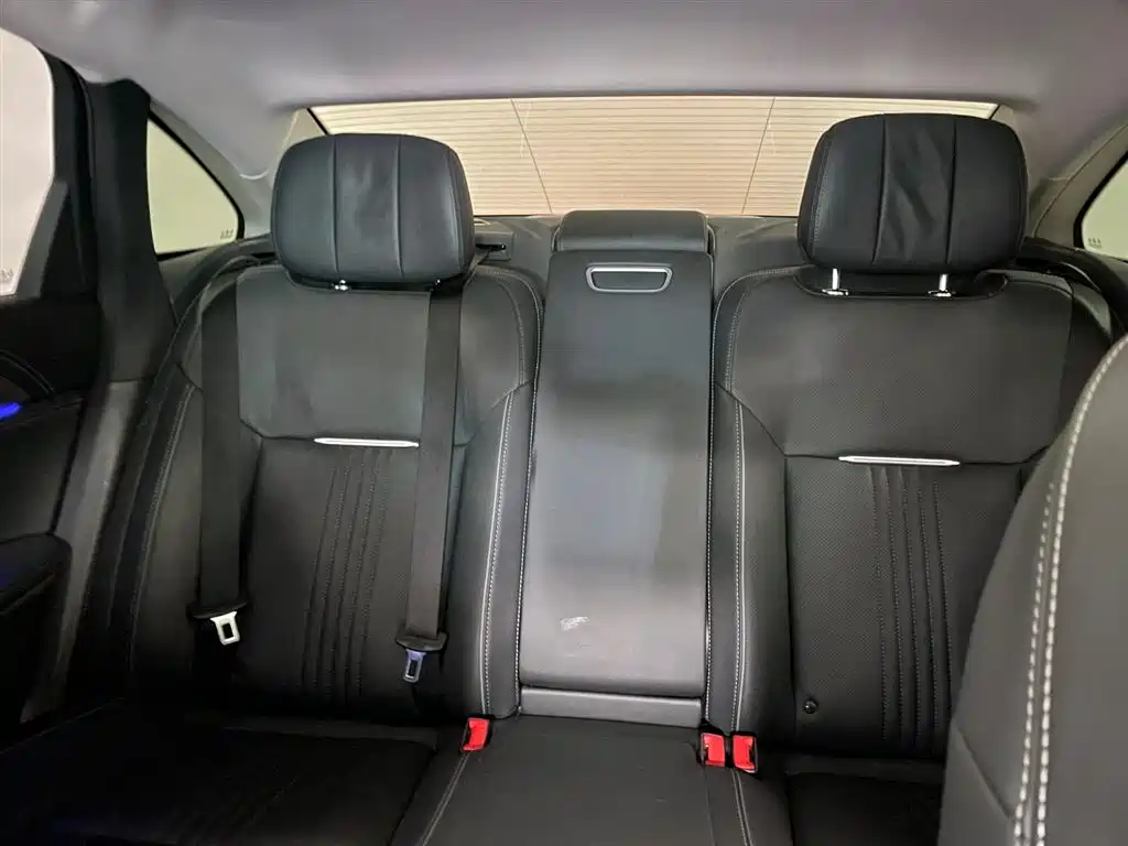 Hongqi H9 2020 2.0T