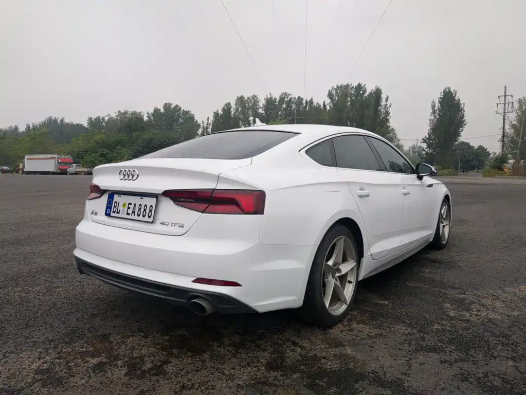 Audi A5 (Import) — миниатюра 11