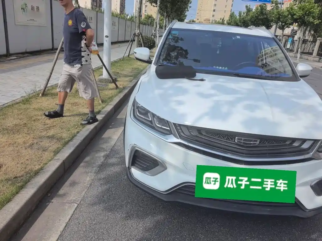 Geely Binyue — миниатюра 7
