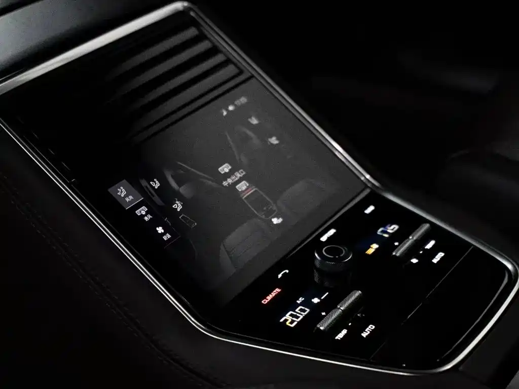 Porsche Panamera — миниатюра 5