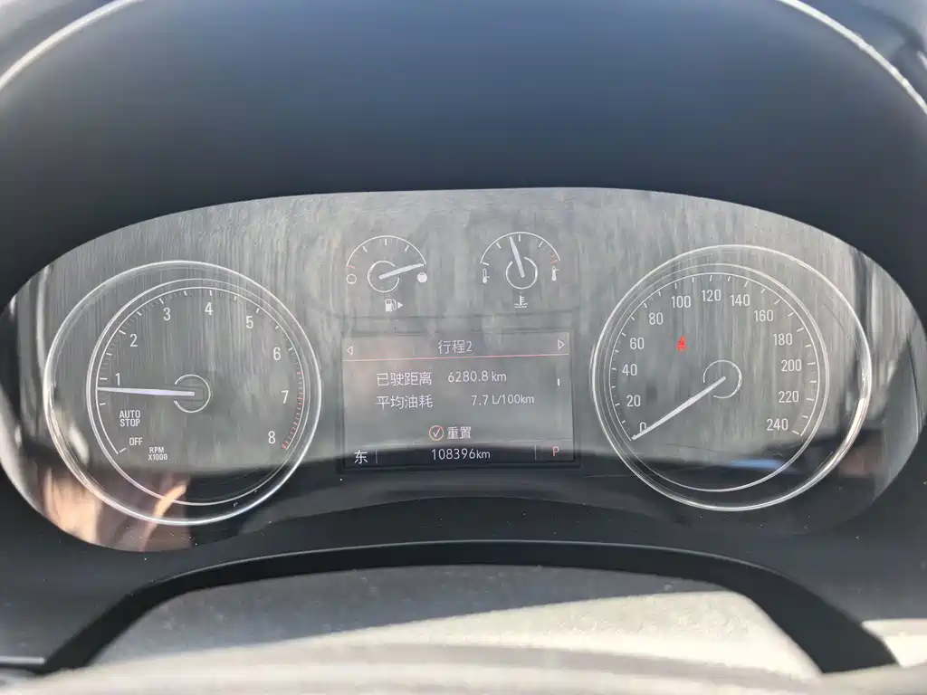 Buick LaCrosse — миниатюра 14