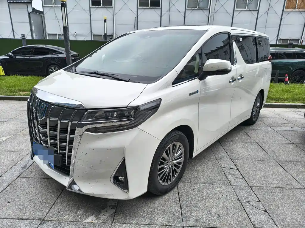 Toyota Alphard 2022