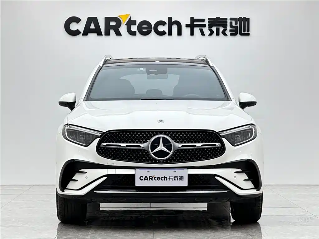 Mercedes-Benz GLC 2023 GLC 300 L 4MATIC 5 мест