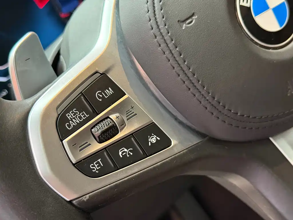 BMW X5 (Import) — миниатюра 16